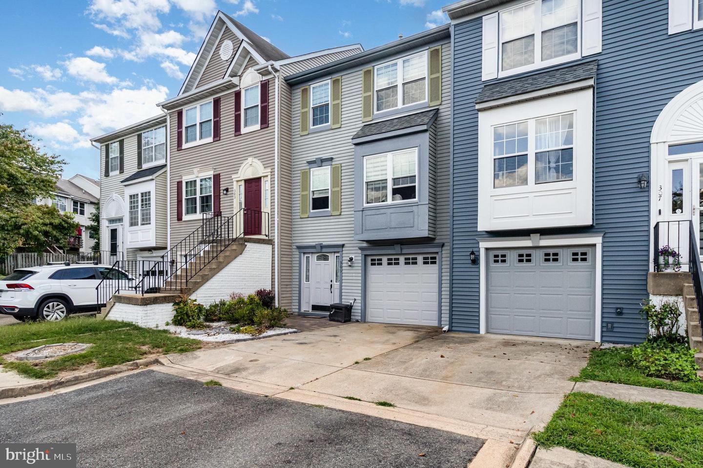 305 BACKRIDGE CT, FREDERICKSBURG, Virginia 22406, 2 Bedrooms Bedrooms, ,2 BathroomsBathrooms,Residential,For sale,305 BACKRIDGE CT,VAST2042492 MLS # VAST2042492