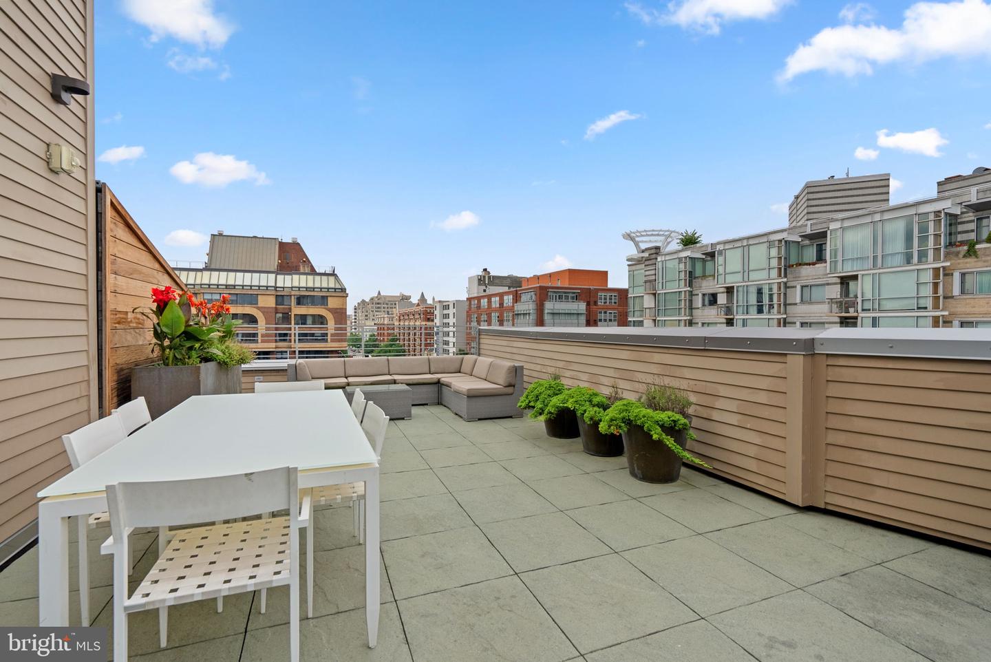 1311 13TH ST NW #510, WASHINGTON, District Of Columbia 20005, 1 Bedroom Bedrooms, ,1 BathroomBathrooms,Residential,For sale,1311 13TH ST NW #510,DCDC2220792 MLS # DCDC2220792 1311 13TH ST NW #510, WASHINGTON, District Of Columbia 20005, 1 Bedroom Bedrooms, ,1 BathroomBathrooms,Residential,For sale,1311 13TH ST NW #510,DCDC2220792 MLS # DCDC2220792