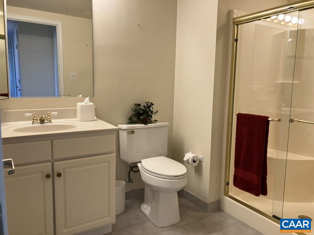 500 CRESTWOOD DR #2306, CHARLOTTESVILLE, Virginia 22903, 2 Bedrooms Bedrooms, ,2 BathroomsBathrooms,Residential,For sale,500 CRESTWOOD DR #2306,668655 MLS # 668655