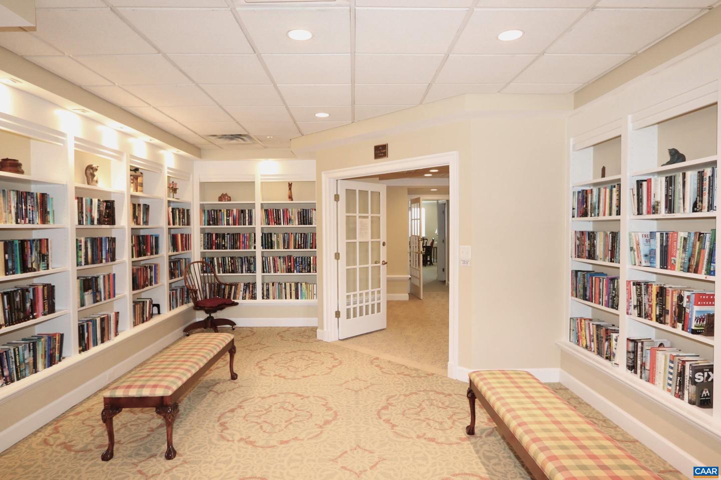 500 CRESTWOOD DR #2306, CHARLOTTESVILLE, Virginia 22903, 2 Bedrooms Bedrooms, ,2 BathroomsBathrooms,Residential,For sale,500 CRESTWOOD DR #2306,668655 MLS # 668655