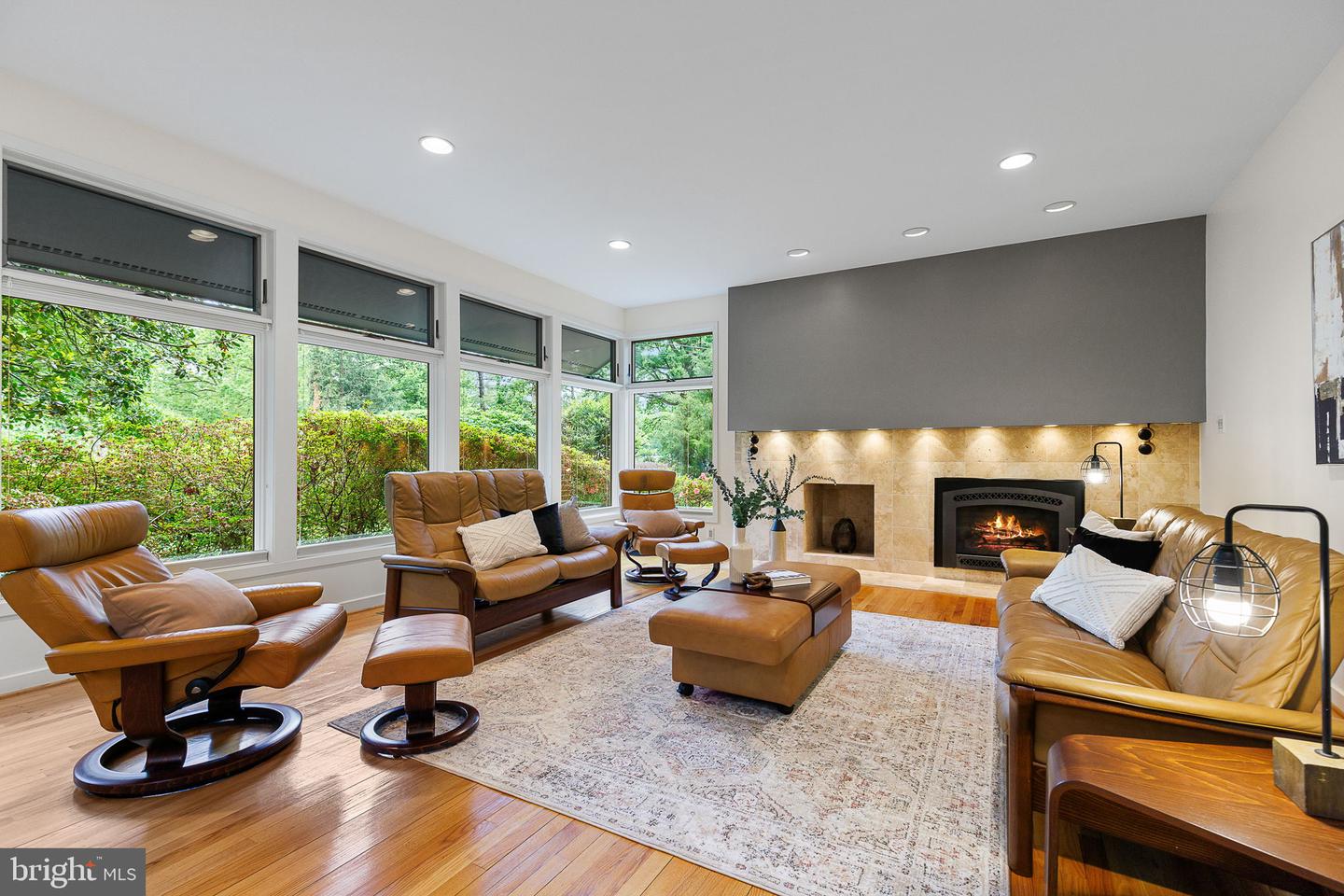3440 MANSFIELD RD, FALLS CHURCH, Virginia 22041, 3 Bedrooms Bedrooms, ,3 BathroomsBathrooms,Residential,For sale,3440 MANSFIELD RD,VAFX2265346 MLS # VAFX2265346