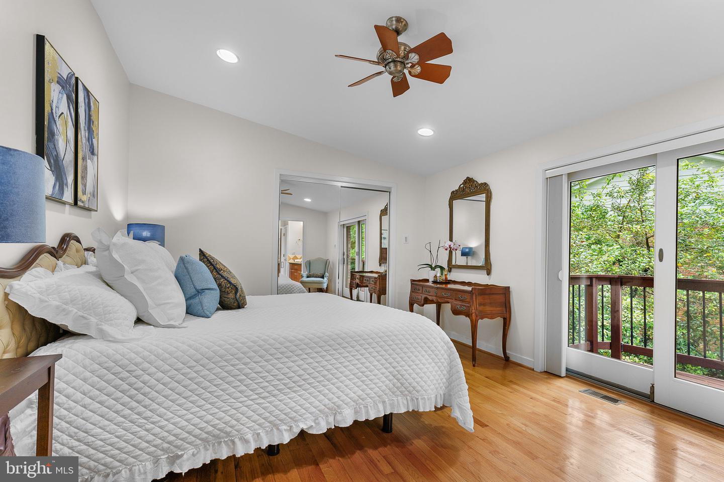 3440 MANSFIELD RD, FALLS CHURCH, Virginia 22041, 3 Bedrooms Bedrooms, ,3 BathroomsBathrooms,Residential,For sale,3440 MANSFIELD RD,VAFX2265346 MLS # VAFX2265346