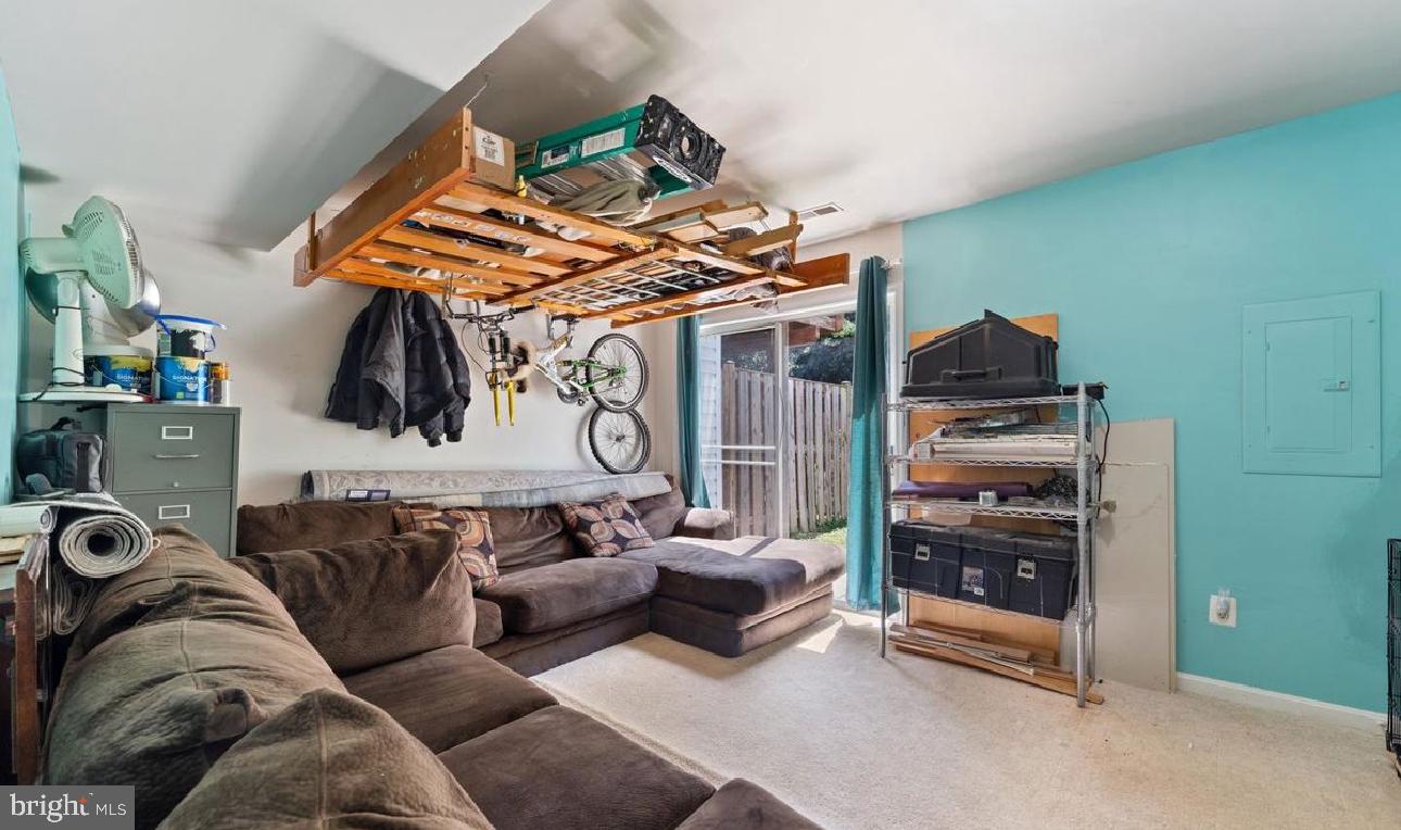 9651 BEDDER STONE PL, BRISTOW, Virginia 20136, 3 Bedrooms Bedrooms, ,3 BathroomsBathrooms,Residential,For sale,9651 BEDDER STONE PL,VAPW2103456 MLS # VAPW2103456