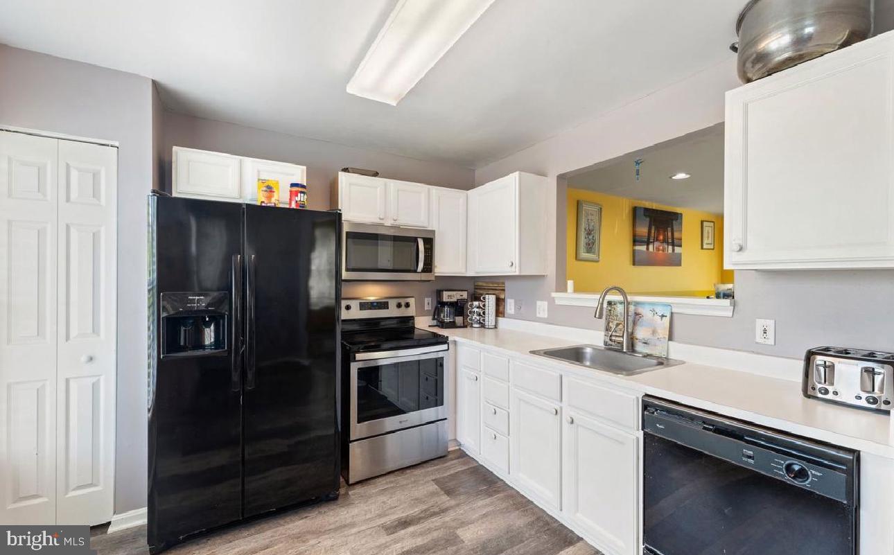 9651 BEDDER STONE PL, BRISTOW, Virginia 20136, 3 Bedrooms Bedrooms, ,3 BathroomsBathrooms,Residential,For sale,9651 BEDDER STONE PL,VAPW2103456 MLS # VAPW2103456
