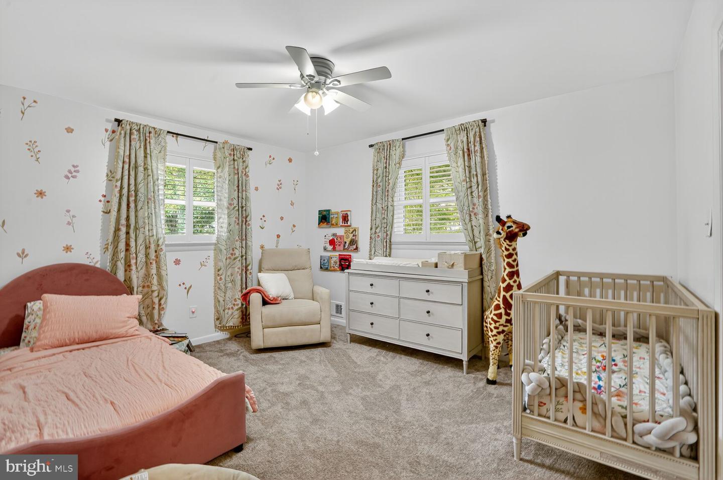 4004 DAVID LN, ALEXANDRIA, Virginia 22311, 5 Bedrooms Bedrooms, ,3 BathroomsBathrooms,Residential,For sale,4004 DAVID LN,VAFX2265370 MLS # VAFX2265370