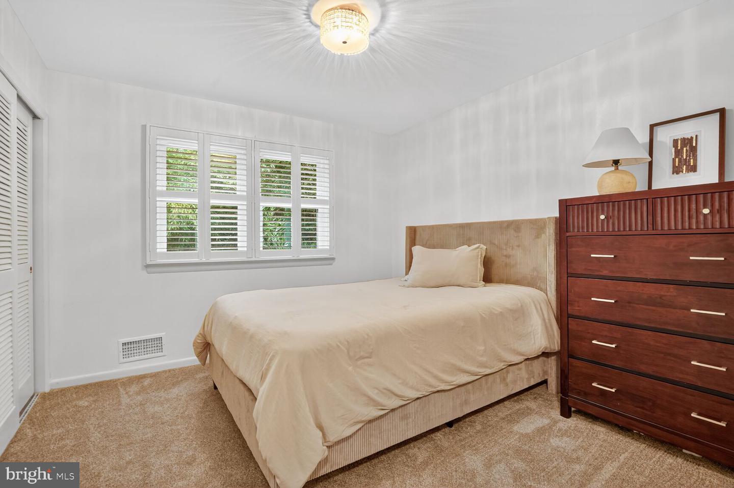 4004 DAVID LN, ALEXANDRIA, Virginia 22311, 5 Bedrooms Bedrooms, ,3 BathroomsBathrooms,Residential,For sale,4004 DAVID LN,VAFX2265370 MLS # VAFX2265370