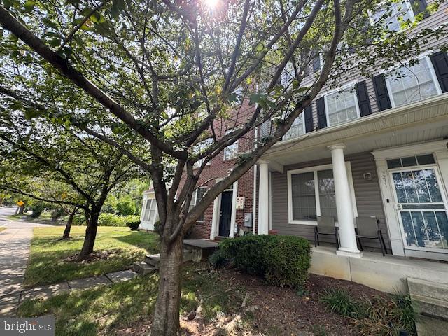 3233 15TH PL SE, WASHINGTON, District Of Columbia 20020, 3 Bedrooms Bedrooms, ,2 BathroomsBathrooms,Residential,For sale,3233 15TH PL SE,DCDC2220858 MLS # DCDC2220858