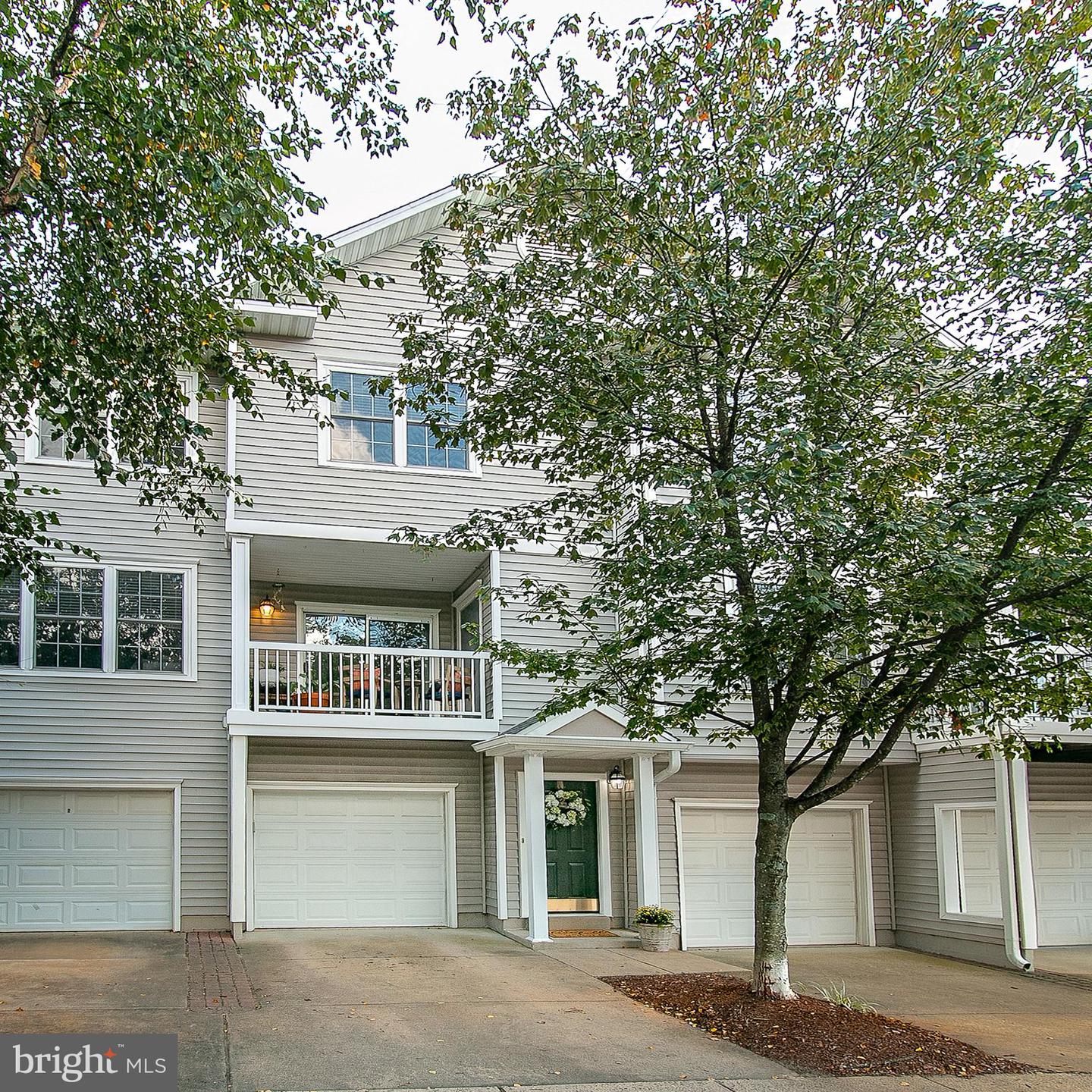 12799 FAIR BRIAR LANE, FAIRFAX, Virginia 22033, 3 Bedrooms Bedrooms, ,2 BathroomsBathrooms,Residential,For sale,12799 FAIR BRIAR LANE,VAFX2265386 MLS # VAFX2265386