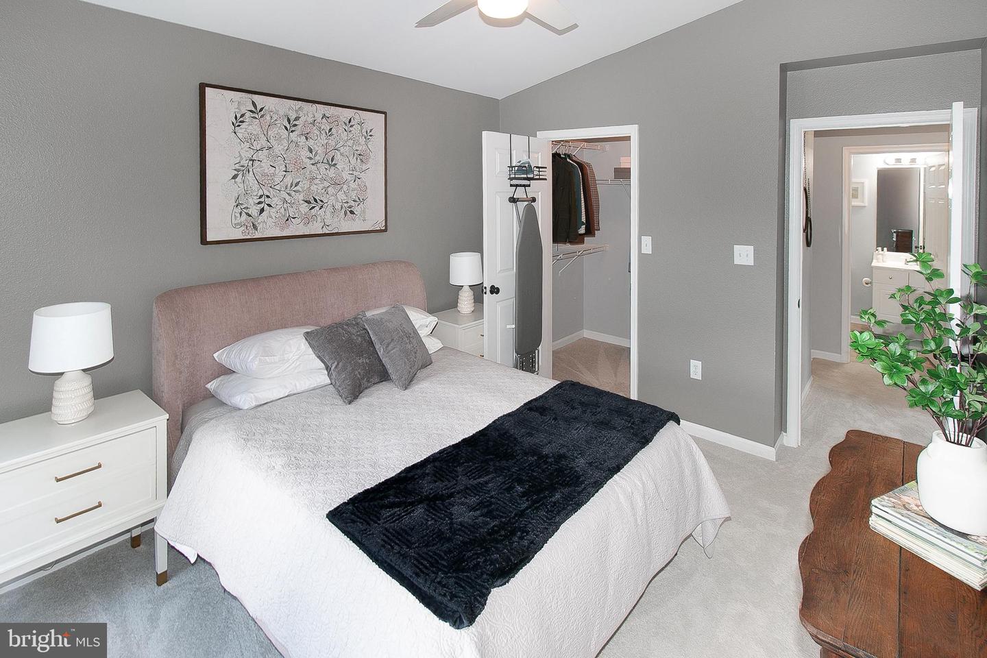 12799 FAIR BRIAR LANE, FAIRFAX, Virginia 22033, 3 Bedrooms Bedrooms, ,2 BathroomsBathrooms,Residential,For sale,12799 FAIR BRIAR LANE,VAFX2265386 MLS # VAFX2265386