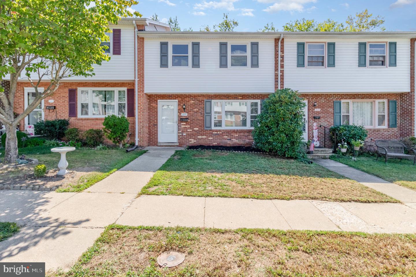 225 OVERLOOK CT, FREDERICKSBURG, Virginia 22405, 3 Bedrooms Bedrooms, 7 Rooms Rooms,2 BathroomsBathrooms,Residential,For sale,225 OVERLOOK CT,VAST2042502 MLS # VAST2042502
