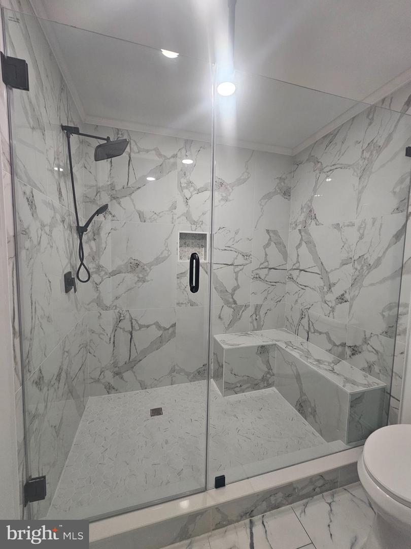 15620 COMPTON RD, CENTREVILLE, Virginia 20121, 5 Bedrooms Bedrooms, ,3 BathroomsBathrooms,Residential,For sale,15620 COMPTON RD,VAFX2265462 MLS # VAFX2265462