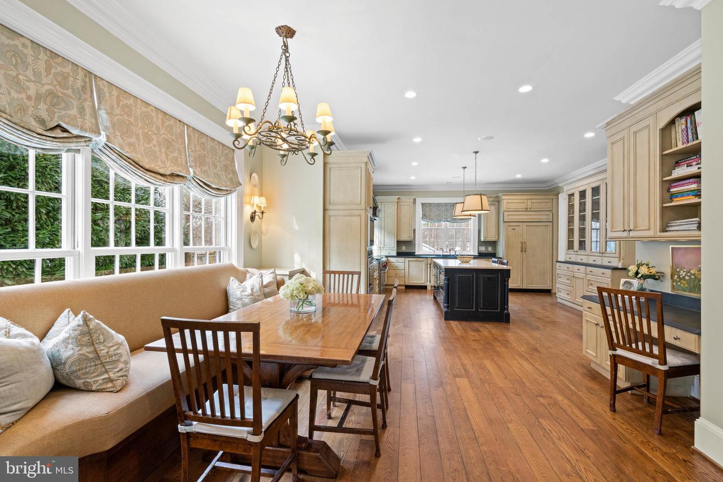 4641 DEXTER ST NW, WASHINGTON, District Of Columbia 20007, 6 Bedrooms Bedrooms, ,6 BathroomsBathrooms,Residential,For sale,4641 DEXTER ST NW,DCDC2220982 MLS # DCDC2220982