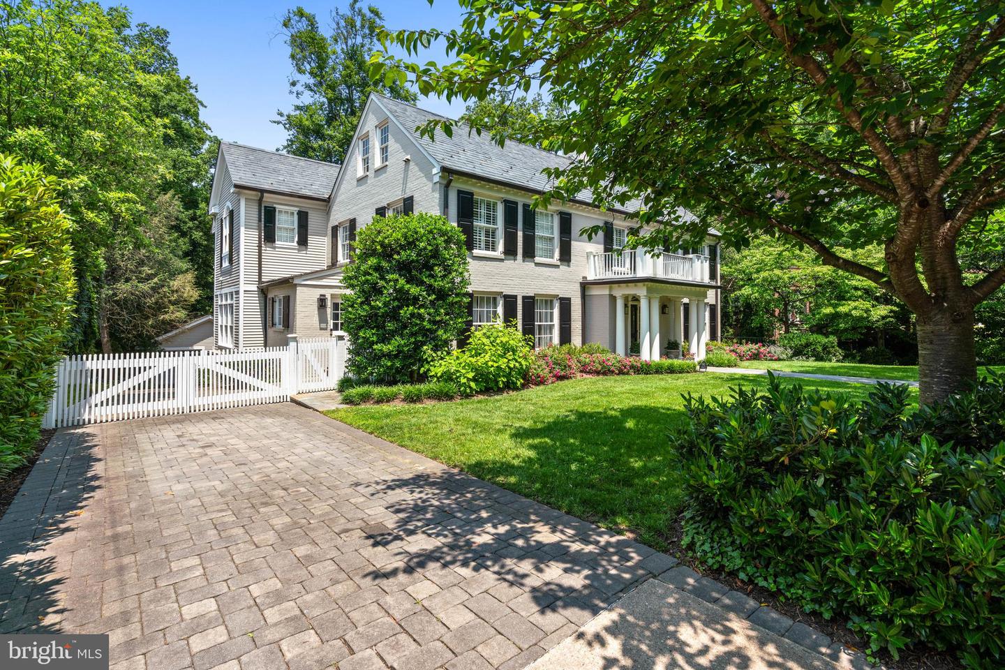 4641 DEXTER ST NW, WASHINGTON, District Of Columbia 20007, 6 Bedrooms Bedrooms, ,6 BathroomsBathrooms,Residential,For sale,4641 DEXTER ST NW,DCDC2220982 MLS # DCDC2220982