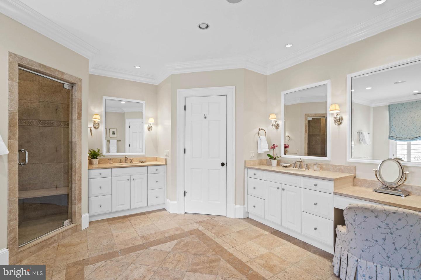 4641 DEXTER ST NW, WASHINGTON, District Of Columbia 20007, 6 Bedrooms Bedrooms, ,6 BathroomsBathrooms,Residential,For sale,4641 DEXTER ST NW,DCDC2220982 MLS # DCDC2220982
