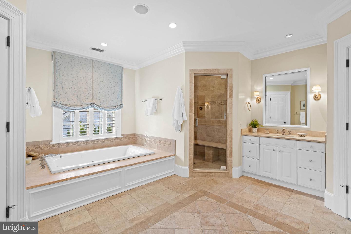 4641 DEXTER ST NW, WASHINGTON, District Of Columbia 20007, 6 Bedrooms Bedrooms, ,6 BathroomsBathrooms,Residential,For sale,4641 DEXTER ST NW,DCDC2220982 MLS # DCDC2220982