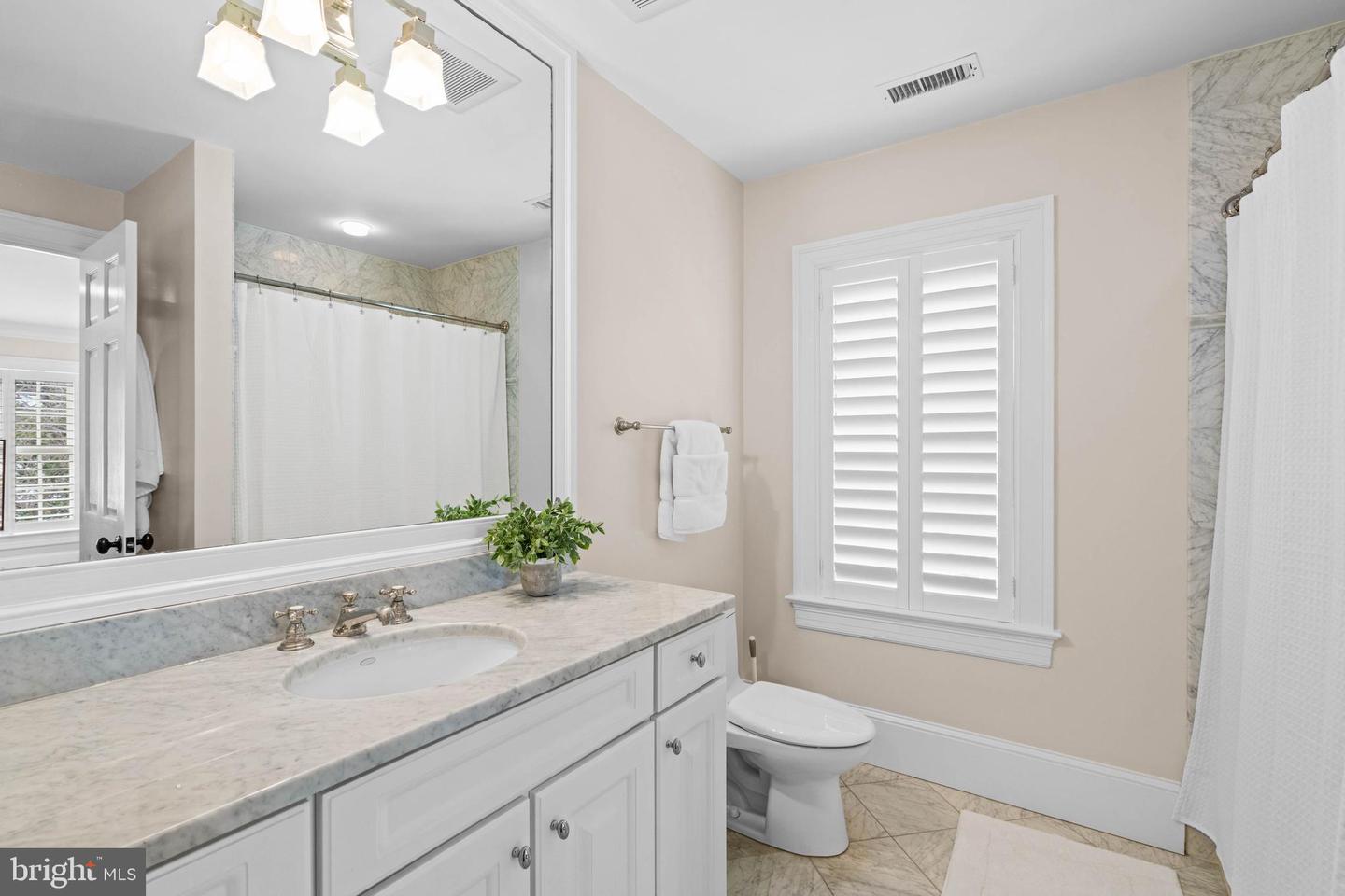 4641 DEXTER ST NW, WASHINGTON, District Of Columbia 20007, 6 Bedrooms Bedrooms, ,6 BathroomsBathrooms,Residential,For sale,4641 DEXTER ST NW,DCDC2220982 MLS # DCDC2220982