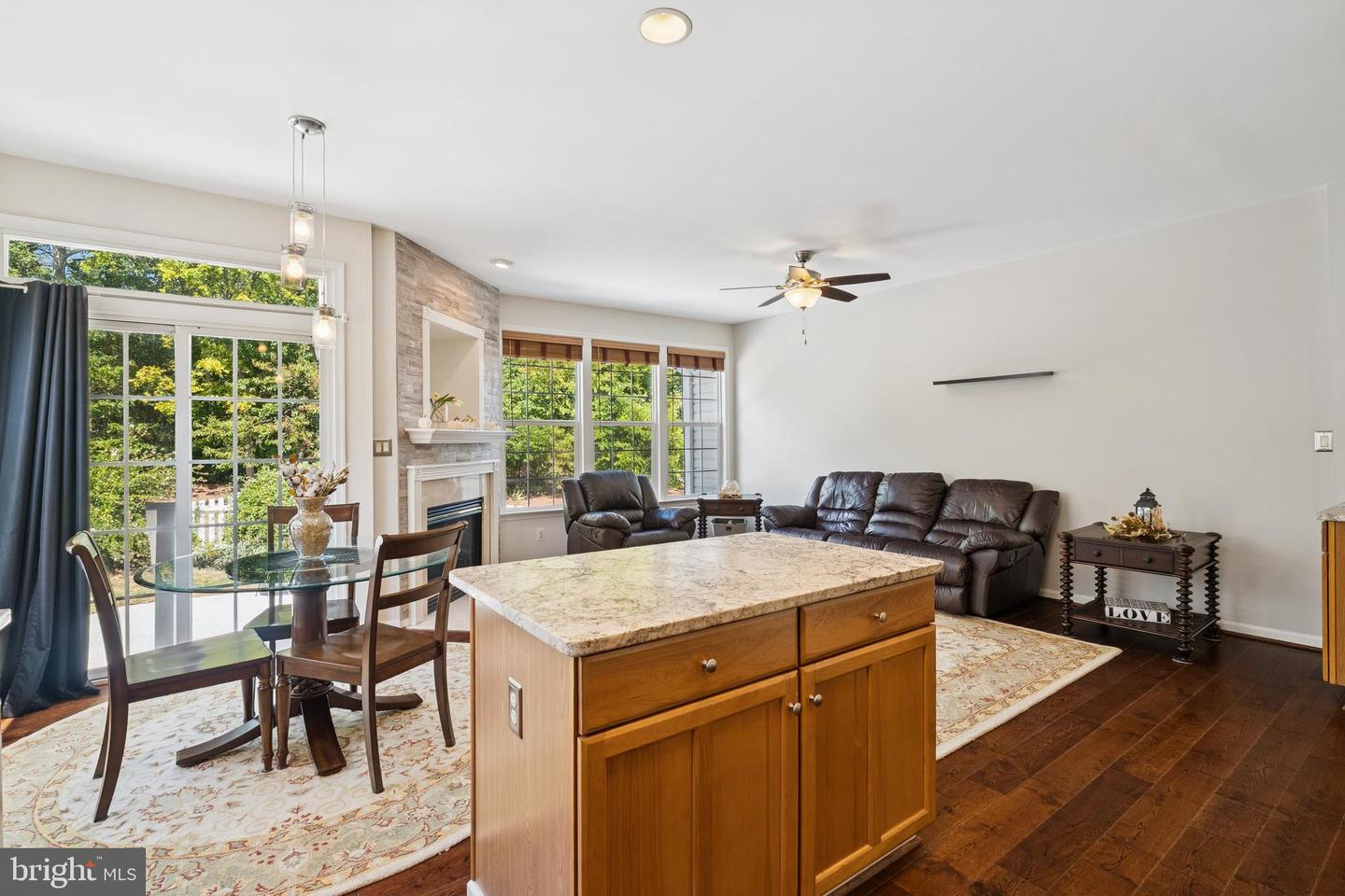 9741 CRAIGHILL DR, BRISTOW, Virginia 20136, 2 Bedrooms Bedrooms, 6 Rooms Rooms,2 BathroomsBathrooms,Residential,For sale,9741 CRAIGHILL DR,VAPW2103500 MLS # VAPW2103500