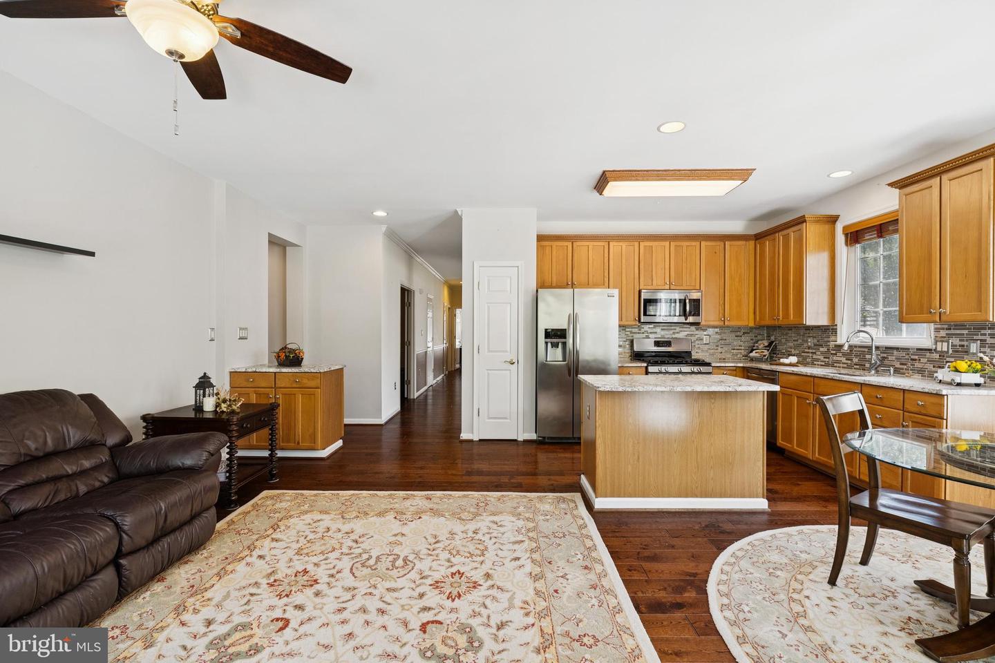 9741 CRAIGHILL DR, BRISTOW, Virginia 20136, 2 Bedrooms Bedrooms, 6 Rooms Rooms,2 BathroomsBathrooms,Residential,For sale,9741 CRAIGHILL DR,VAPW2103500 MLS # VAPW2103500