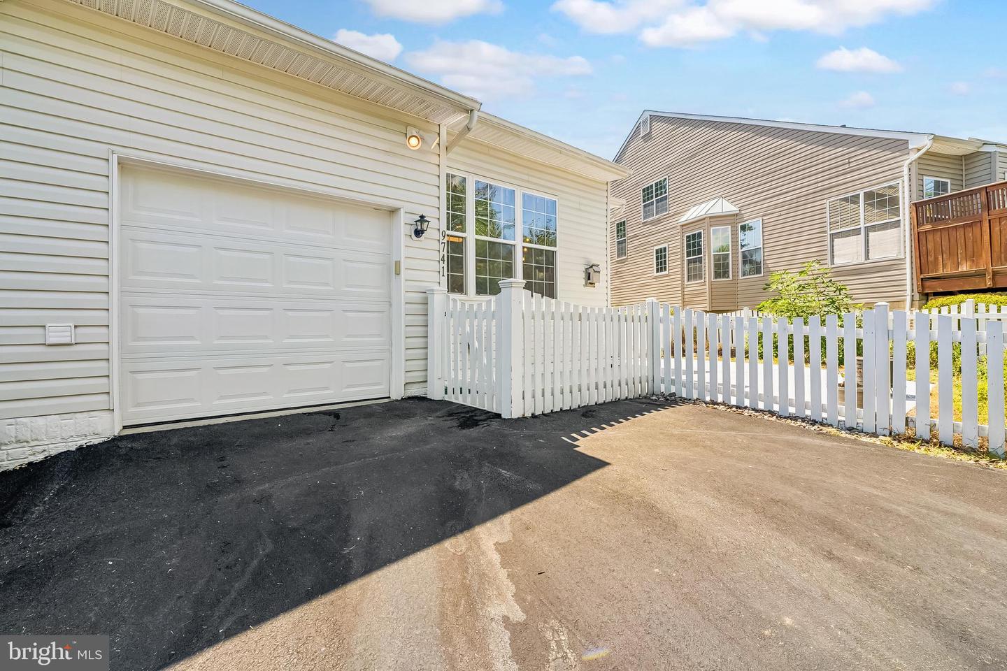 9741 CRAIGHILL DR, BRISTOW, Virginia 20136, 2 Bedrooms Bedrooms, 6 Rooms Rooms,2 BathroomsBathrooms,Residential,For sale,9741 CRAIGHILL DR,VAPW2103500 MLS # VAPW2103500