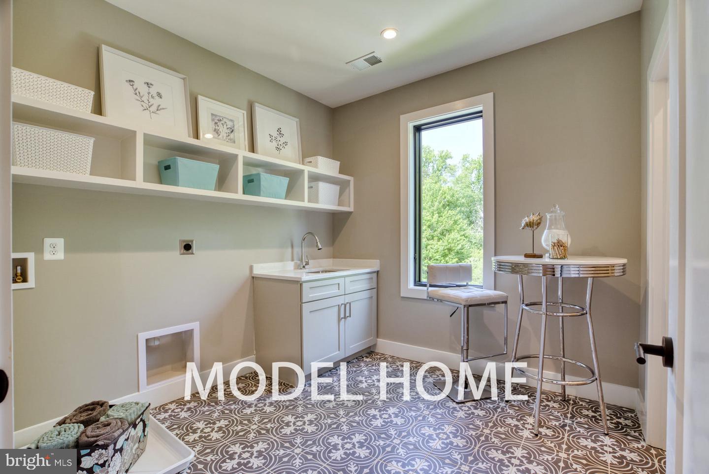 1736 GREAT FALLS ST, MCLEAN, Virginia 22101, 7 Bedrooms Bedrooms, ,7 BathroomsBathrooms,Residential,For sale,1736 GREAT FALLS ST,VAFX2265398 MLS # VAFX2265398