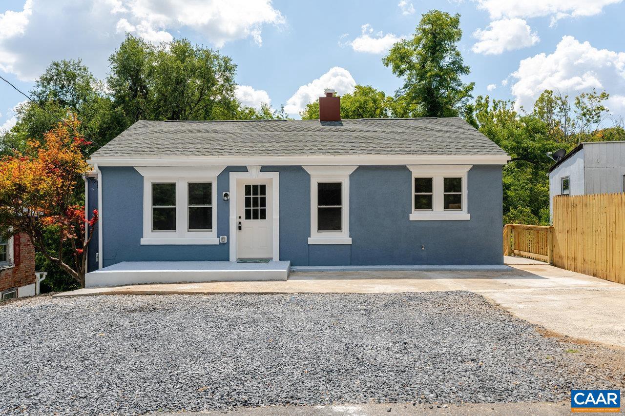 136 MAURY MILL RD, VERONA, Virginia 24401, 3 Bedrooms Bedrooms, ,1 BathroomBathrooms,Residential,For sale,136 MAURY MILL RD,668675 MLS # 668675