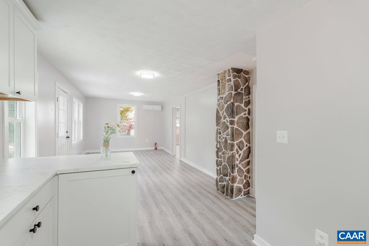 136 MAURY MILL RD, VERONA, Virginia 24401, 3 Bedrooms Bedrooms, ,1 BathroomBathrooms,Residential,For sale,136 MAURY MILL RD,668675 MLS # 668675