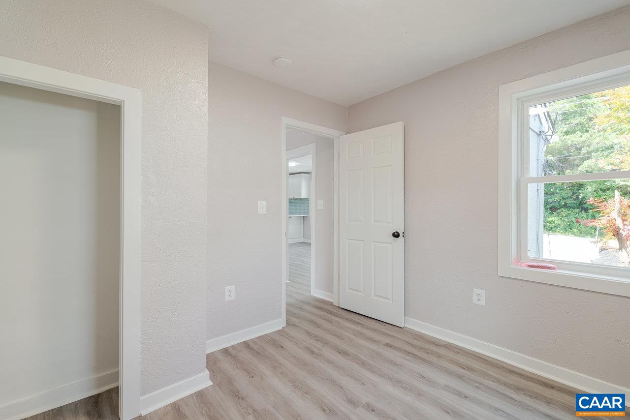 136 MAURY MILL RD, VERONA, Virginia 24401, 3 Bedrooms Bedrooms, ,1 BathroomBathrooms,Residential,For sale,136 MAURY MILL RD,668675 MLS # 668675