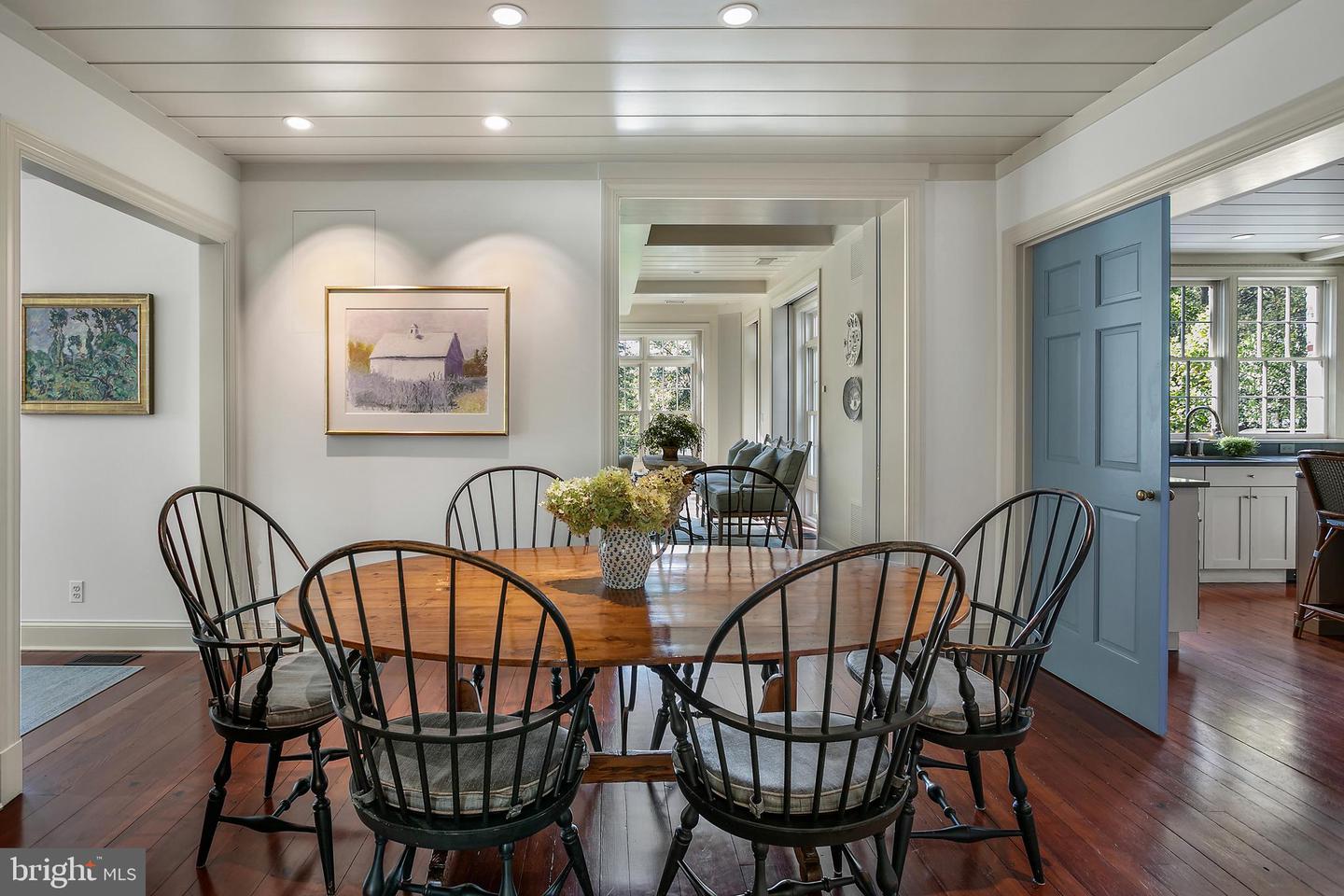 2824 CHAIN BRIDGE RD NW, WASHINGTON, District Of Columbia 20016, 5 Bedrooms Bedrooms, ,4 BathroomsBathrooms,Residential,For sale,2824 CHAIN BRIDGE RD NW,DCDC2220894 MLS # DCDC2220894