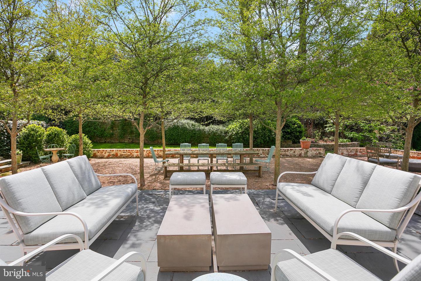2824 CHAIN BRIDGE RD NW, WASHINGTON, District Of Columbia 20016, 5 Bedrooms Bedrooms, ,4 BathroomsBathrooms,Residential,For sale,2824 CHAIN BRIDGE RD NW,DCDC2220894 MLS # DCDC2220894