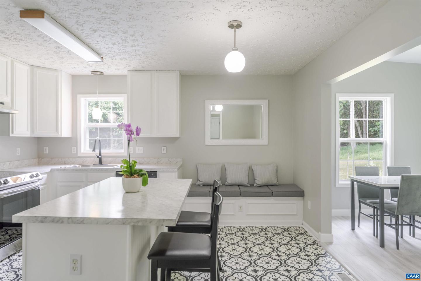 5860 BEARWOOD RD, CROZET, Virginia 22932, 3 Bedrooms Bedrooms, ,2 BathroomsBathrooms,Residential,For sale,5860 BEARWOOD RD,668676 MLS # 668676