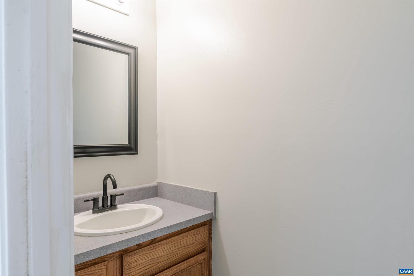 5860 BEARWOOD RD, CROZET, Virginia 22932, 3 Bedrooms Bedrooms, ,2 BathroomsBathrooms,Residential,For sale,5860 BEARWOOD RD,668676 MLS # 668676