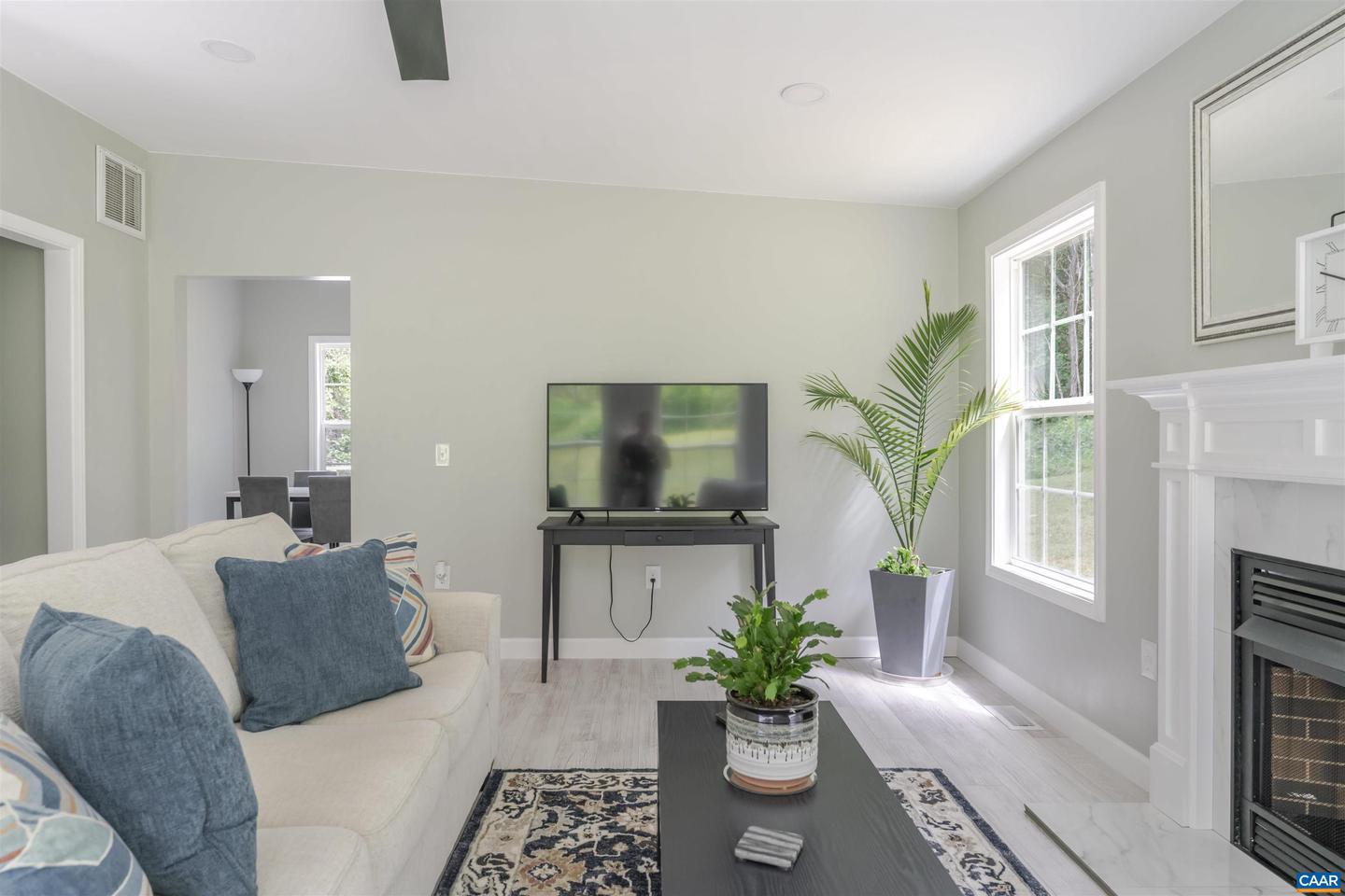 5860 BEARWOOD RD, CROZET, Virginia 22932, 3 Bedrooms Bedrooms, ,2 BathroomsBathrooms,Residential,For sale,5860 BEARWOOD RD,668676 MLS # 668676