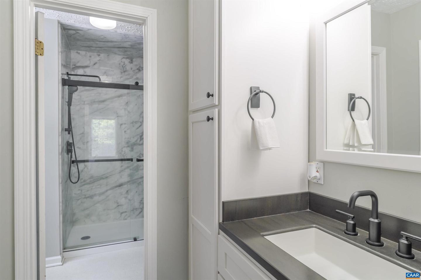 5860 BEARWOOD RD, CROZET, Virginia 22932, 3 Bedrooms Bedrooms, ,2 BathroomsBathrooms,Residential,For sale,5860 BEARWOOD RD,668676 MLS # 668676