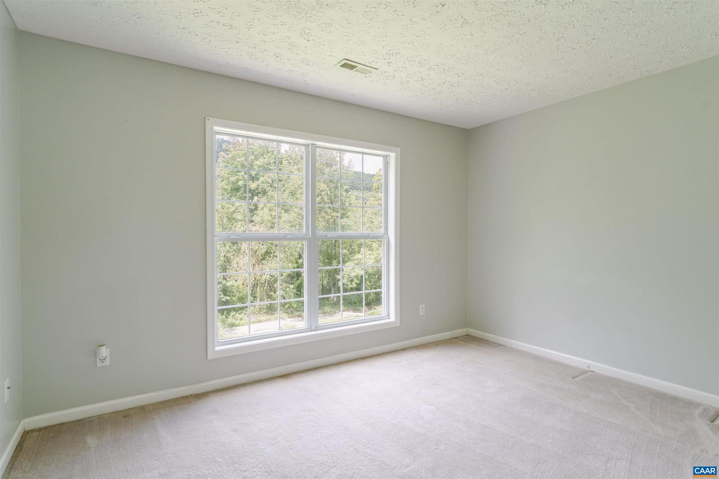5860 BEARWOOD RD, CROZET, Virginia 22932, 3 Bedrooms Bedrooms, ,2 BathroomsBathrooms,Residential,For sale,5860 BEARWOOD RD,668676 MLS # 668676