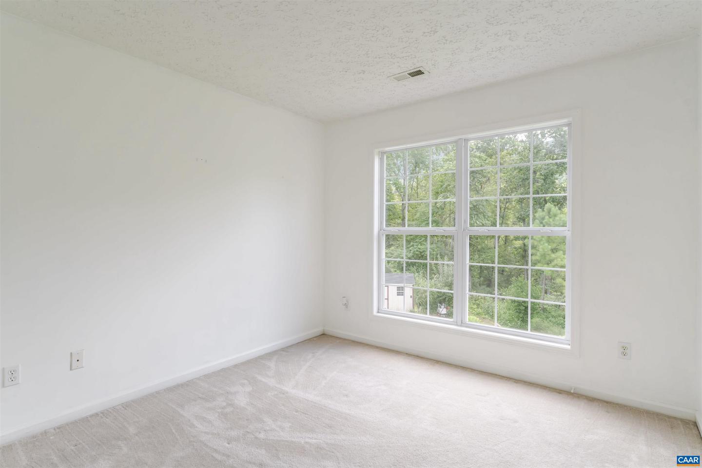5860 BEARWOOD RD, CROZET, Virginia 22932, 3 Bedrooms Bedrooms, ,2 BathroomsBathrooms,Residential,For sale,5860 BEARWOOD RD,668676 MLS # 668676