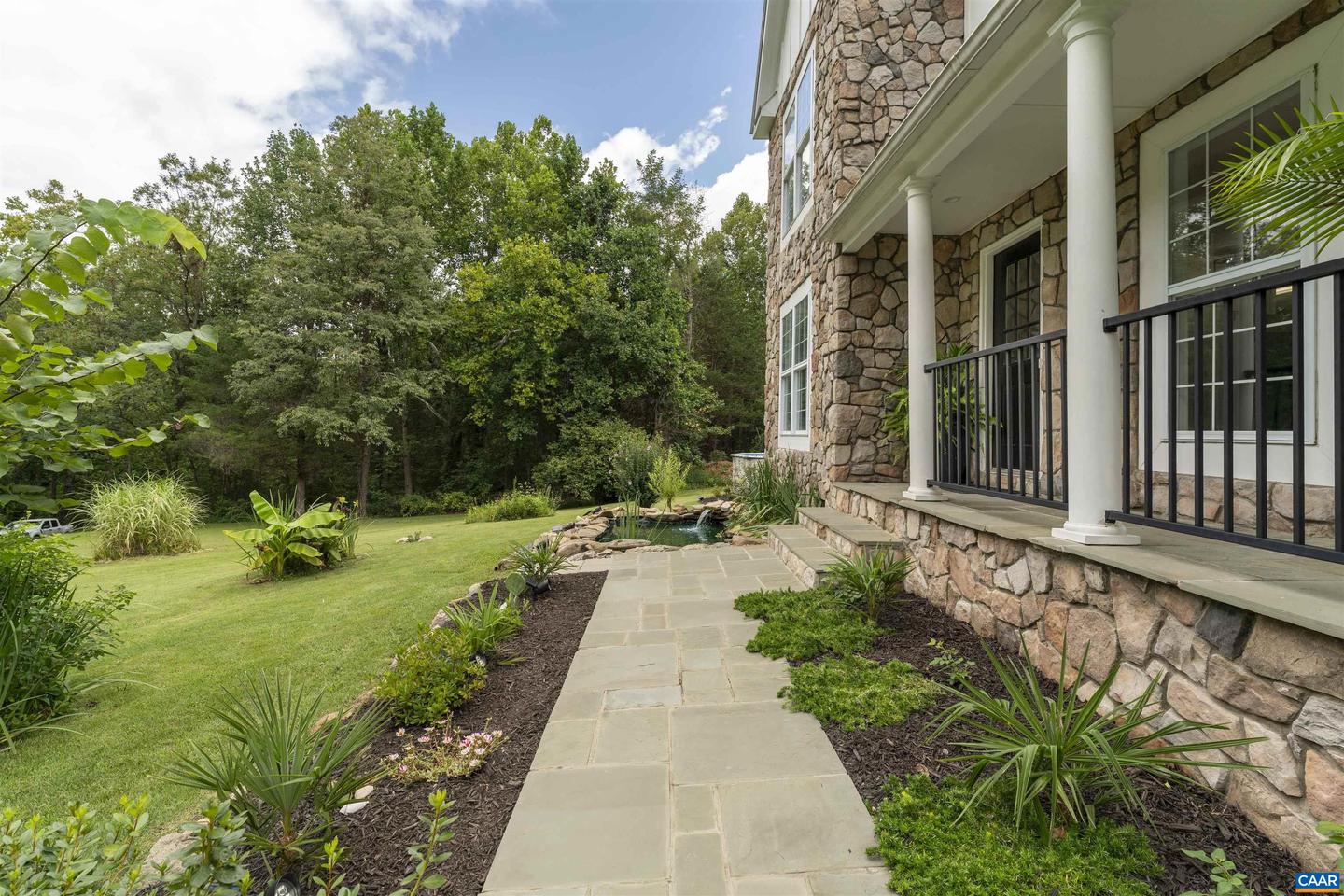 5860 BEARWOOD RD, CROZET, Virginia 22932, 3 Bedrooms Bedrooms, ,2 BathroomsBathrooms,Residential,For sale,5860 BEARWOOD RD,668676 MLS # 668676
