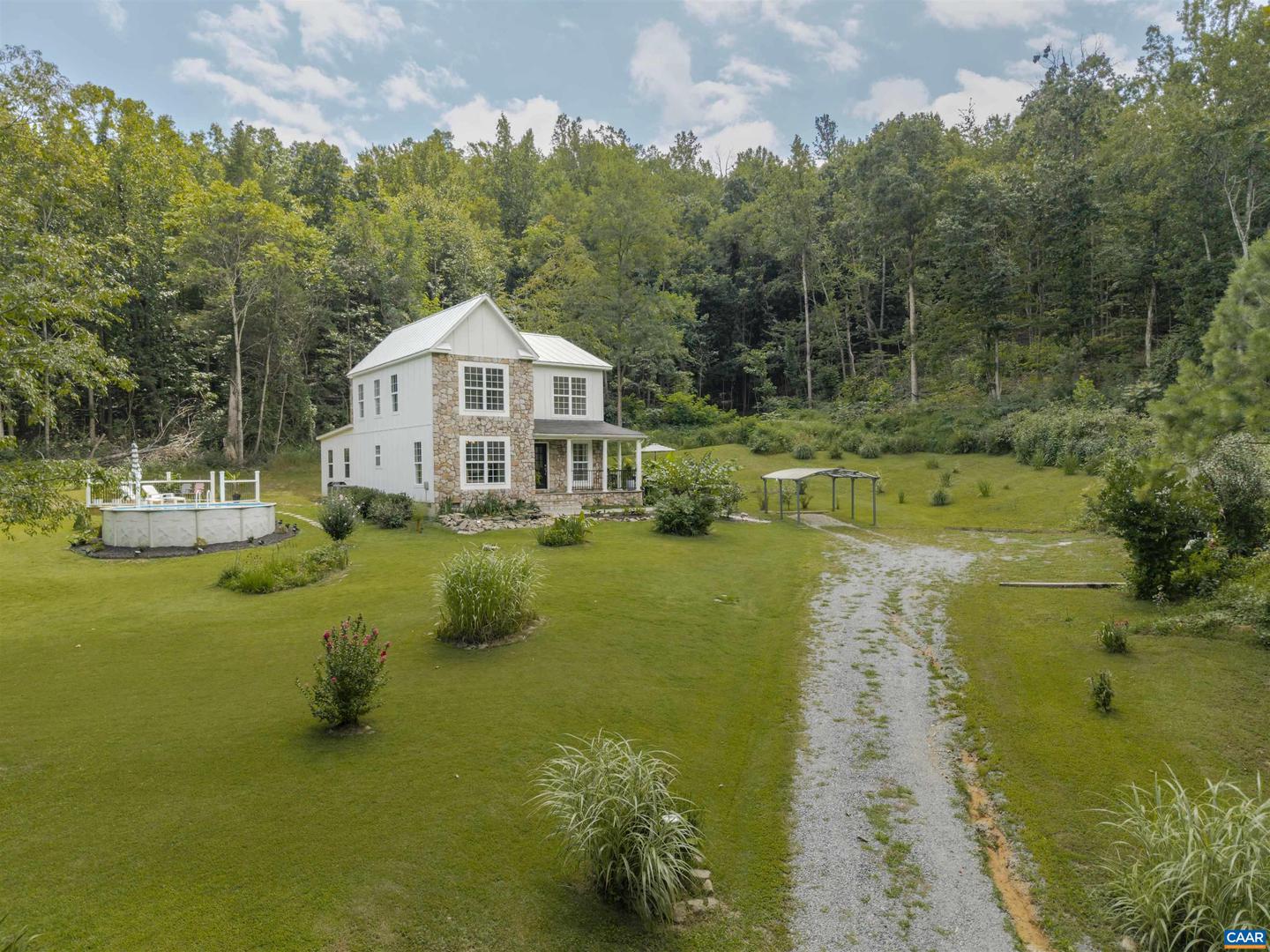5860 BEARWOOD RD, CROZET, Virginia 22932, 3 Bedrooms Bedrooms, ,2 BathroomsBathrooms,Residential,For sale,5860 BEARWOOD RD,668676 MLS # 668676