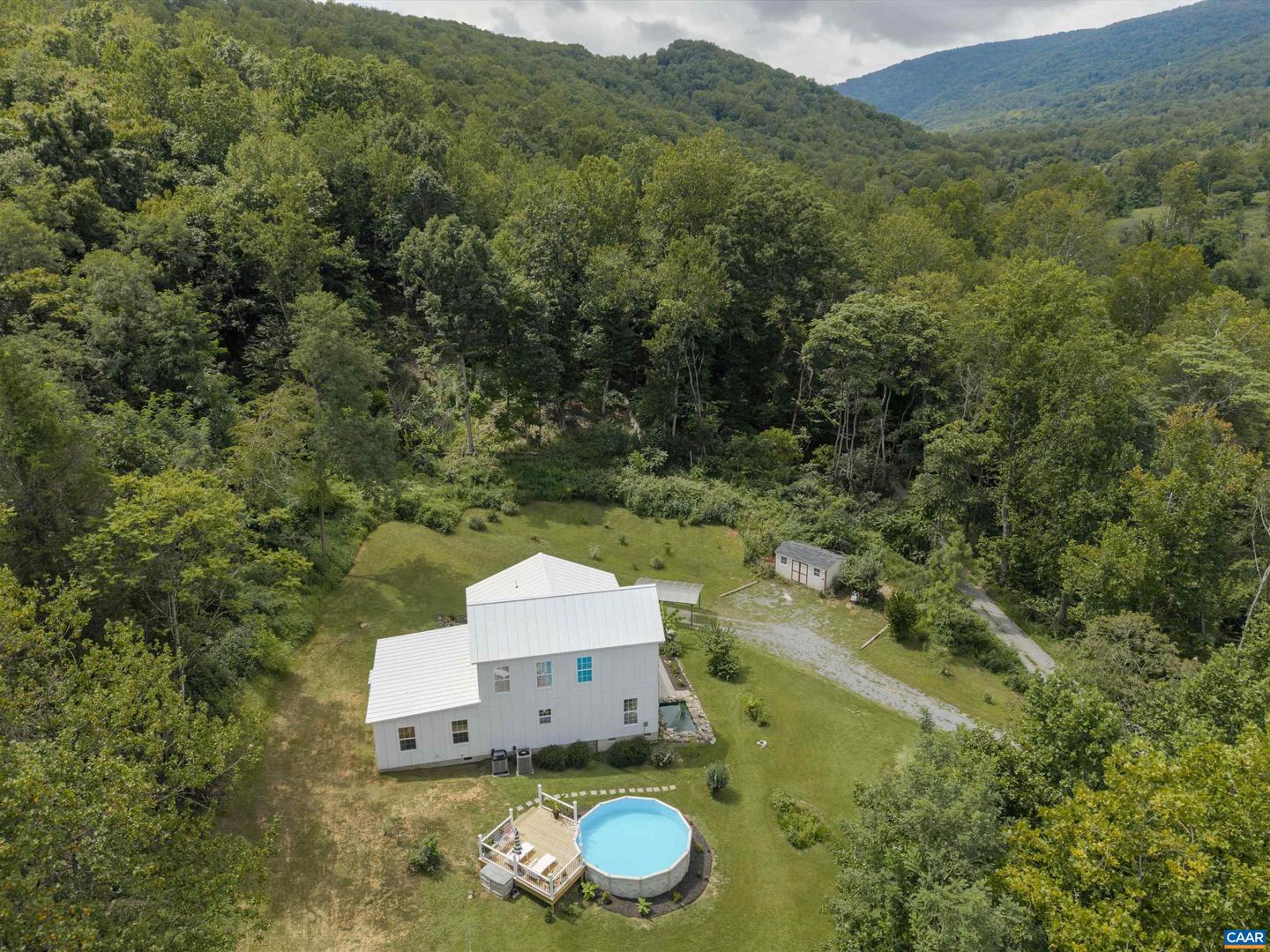 5860 BEARWOOD RD, CROZET, Virginia 22932, 3 Bedrooms Bedrooms, ,2 BathroomsBathrooms,Residential,For sale,5860 BEARWOOD RD,668676 MLS # 668676