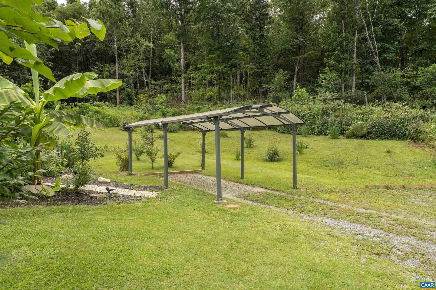 5860 BEARWOOD RD, CROZET, Virginia 22932, 3 Bedrooms Bedrooms, ,2 BathroomsBathrooms,Residential,For sale,5860 BEARWOOD RD,668676 MLS # 668676