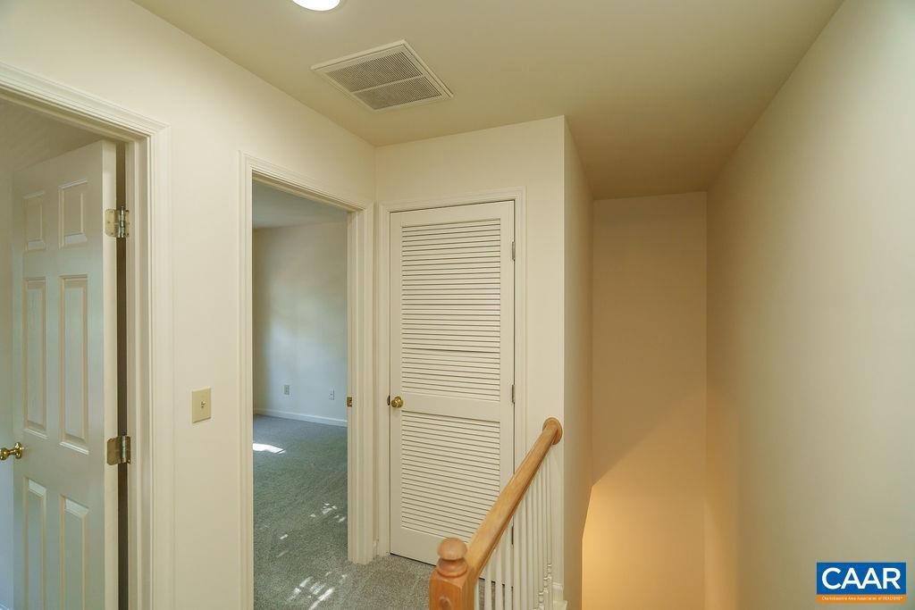 105 GREENWICH CT, CHARLOTTESVILLE, Virginia 22902, 3 Bedrooms Bedrooms, ,2 BathroomsBathrooms,Residential,For sale,105 GREENWICH CT,668683 MLS # 668683