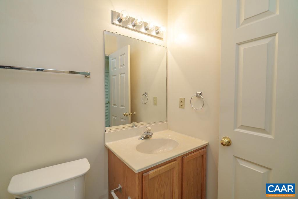 105 GREENWICH CT, CHARLOTTESVILLE, Virginia 22902, 3 Bedrooms Bedrooms, ,2 BathroomsBathrooms,Residential,For sale,105 GREENWICH CT,668683 MLS # 668683
