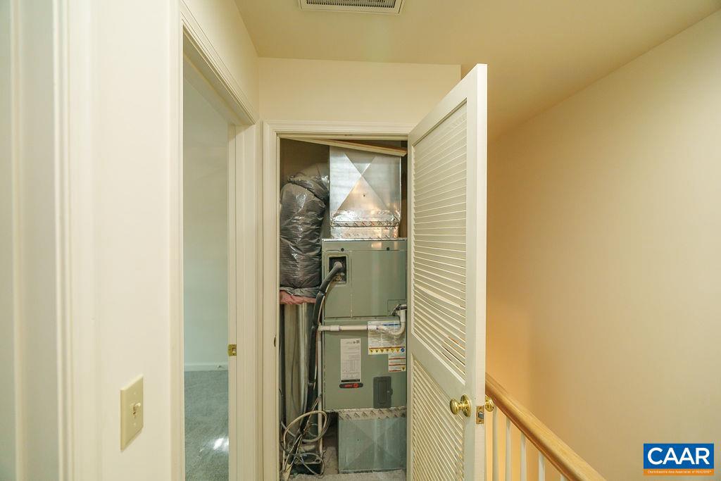 105 GREENWICH CT, CHARLOTTESVILLE, Virginia 22902, 3 Bedrooms Bedrooms, ,2 BathroomsBathrooms,Residential,For sale,105 GREENWICH CT,668683 MLS # 668683