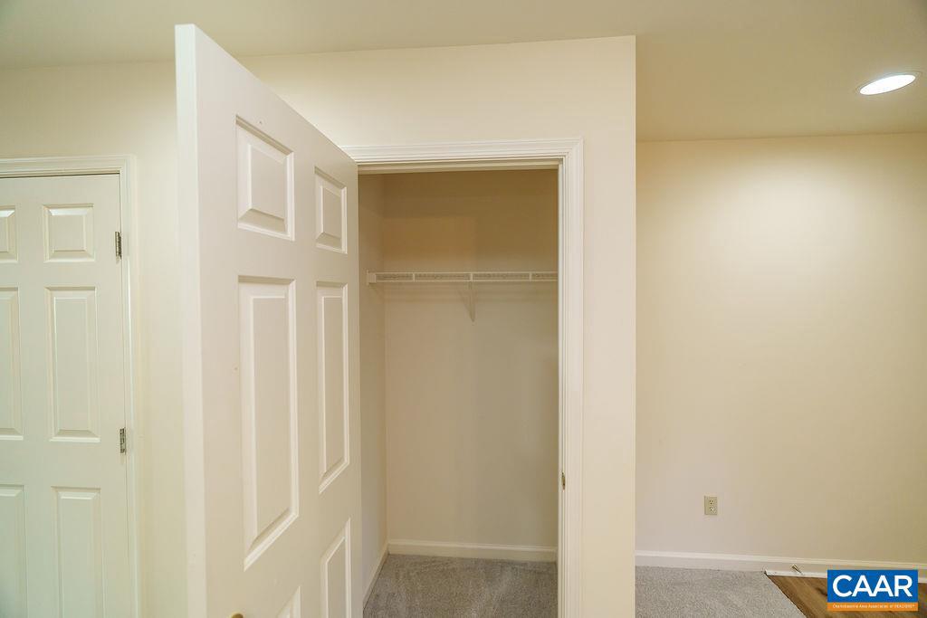 105 GREENWICH CT, CHARLOTTESVILLE, Virginia 22902, 3 Bedrooms Bedrooms, ,2 BathroomsBathrooms,Residential,For sale,105 GREENWICH CT,668683 MLS # 668683