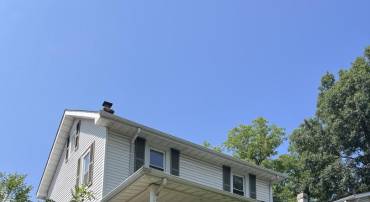 3013 5TH ST SE, WASHINGTON, District Of Columbia 20032, 3 Bedrooms Bedrooms, ,1 BathroomBathrooms,Residential,For sale,3013 5TH ST SE,DCDC2221044 MLS # DCDC2221044