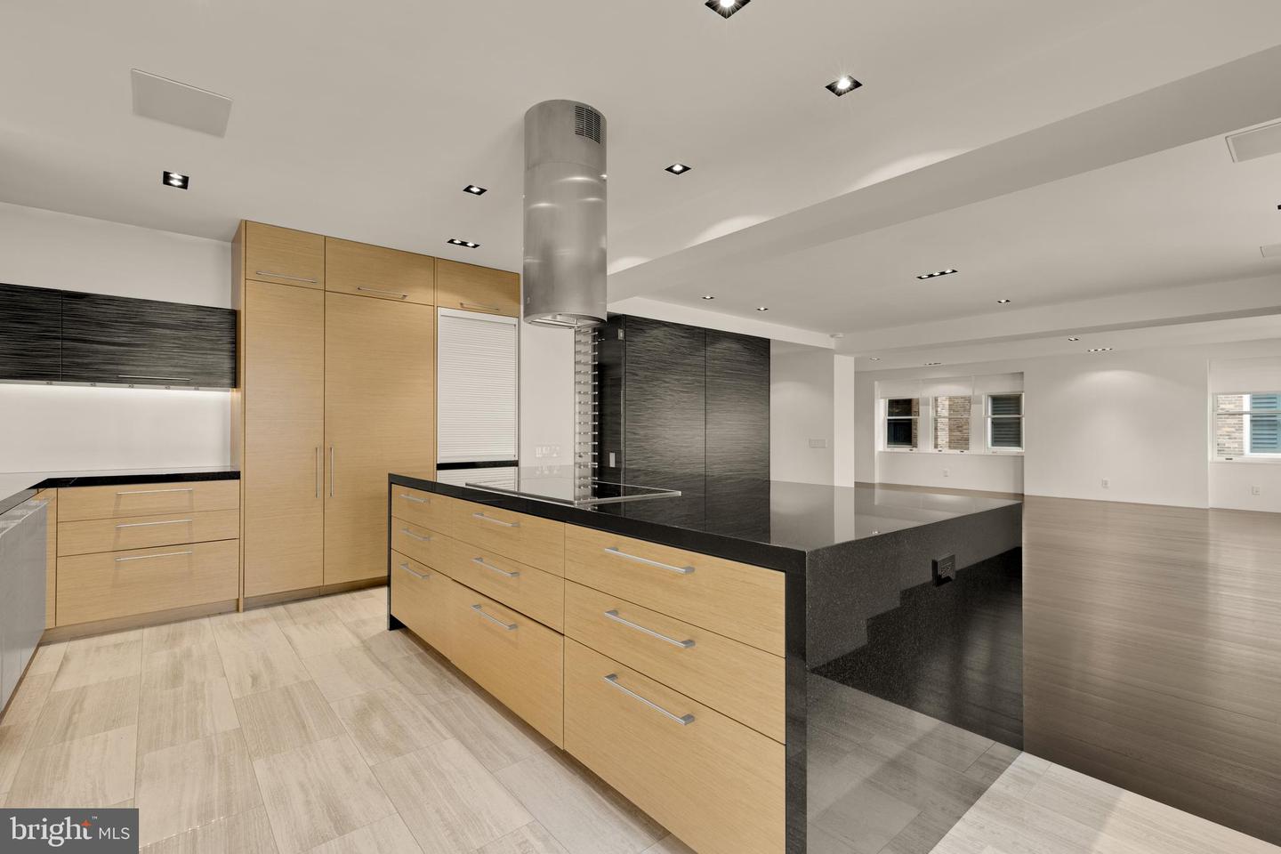 2101 CONNECTICUT AVE NW #24, WASHINGTON, District Of Columbia 20008, 3 Bedrooms Bedrooms, ,3 BathroomsBathrooms,Residential,For sale,2101 CONNECTICUT AVE NW #24,DCDC2221078 MLS # DCDC2221078