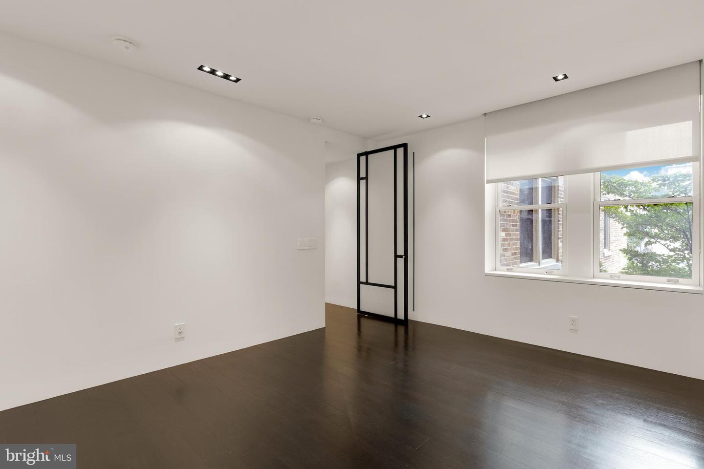 2101 CONNECTICUT AVE NW #24, WASHINGTON, District Of Columbia 20008, 3 Bedrooms Bedrooms, ,3 BathroomsBathrooms,Residential,For sale,2101 CONNECTICUT AVE NW #24,DCDC2221078 MLS # DCDC2221078