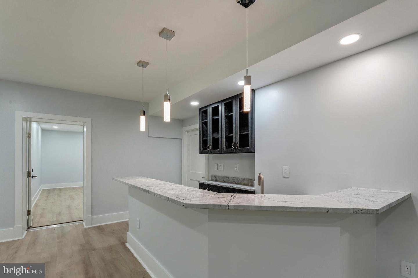 11610 LEESBURG PIKE, HERNDON, Virginia 20170, 6 Bedrooms Bedrooms, ,5 BathroomsBathrooms,Residential,For sale,11610 LEESBURG PIKE,VAFX2235004 MLS # VAFX2235004