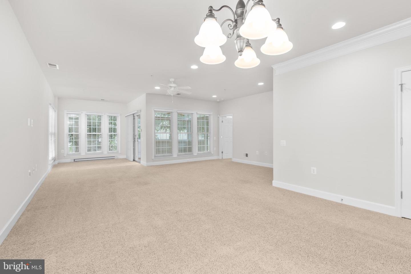 8 STURGEON DR, FREDERICKSBURG, Virginia 22406, 2 Bedrooms Bedrooms, ,2 BathroomsBathrooms,Residential,For sale,8 STURGEON DR,VAST2040892 MLS # VAST2040892