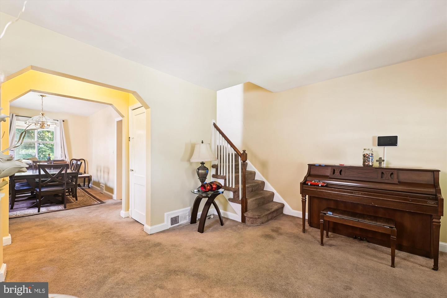 1700 40TH ST SE, WASHINGTON, District Of Columbia 20020, 3 Bedrooms Bedrooms, ,2 BathroomsBathrooms,Residential,For sale,1700 40TH ST SE,DCDC2212922 MLS # DCDC2212922