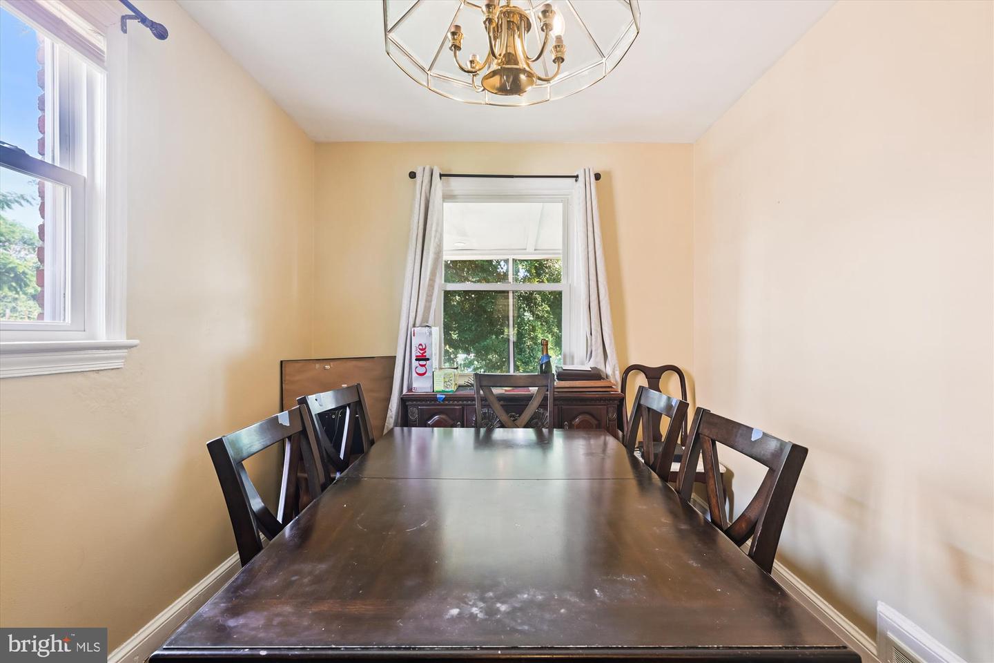 1700 40TH ST SE, WASHINGTON, District Of Columbia 20020, 3 Bedrooms Bedrooms, ,2 BathroomsBathrooms,Residential,For sale,1700 40TH ST SE,DCDC2212922 MLS # DCDC2212922